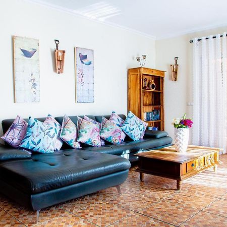 Villa Maria In El Rosario - Mit Sicht Auf Gibralta Марбелья Екстер'єр фото